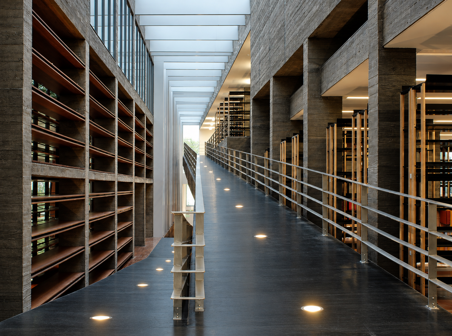 Machado-costa-arquitectos-Biblioteca-univesidade-Açores-SITE